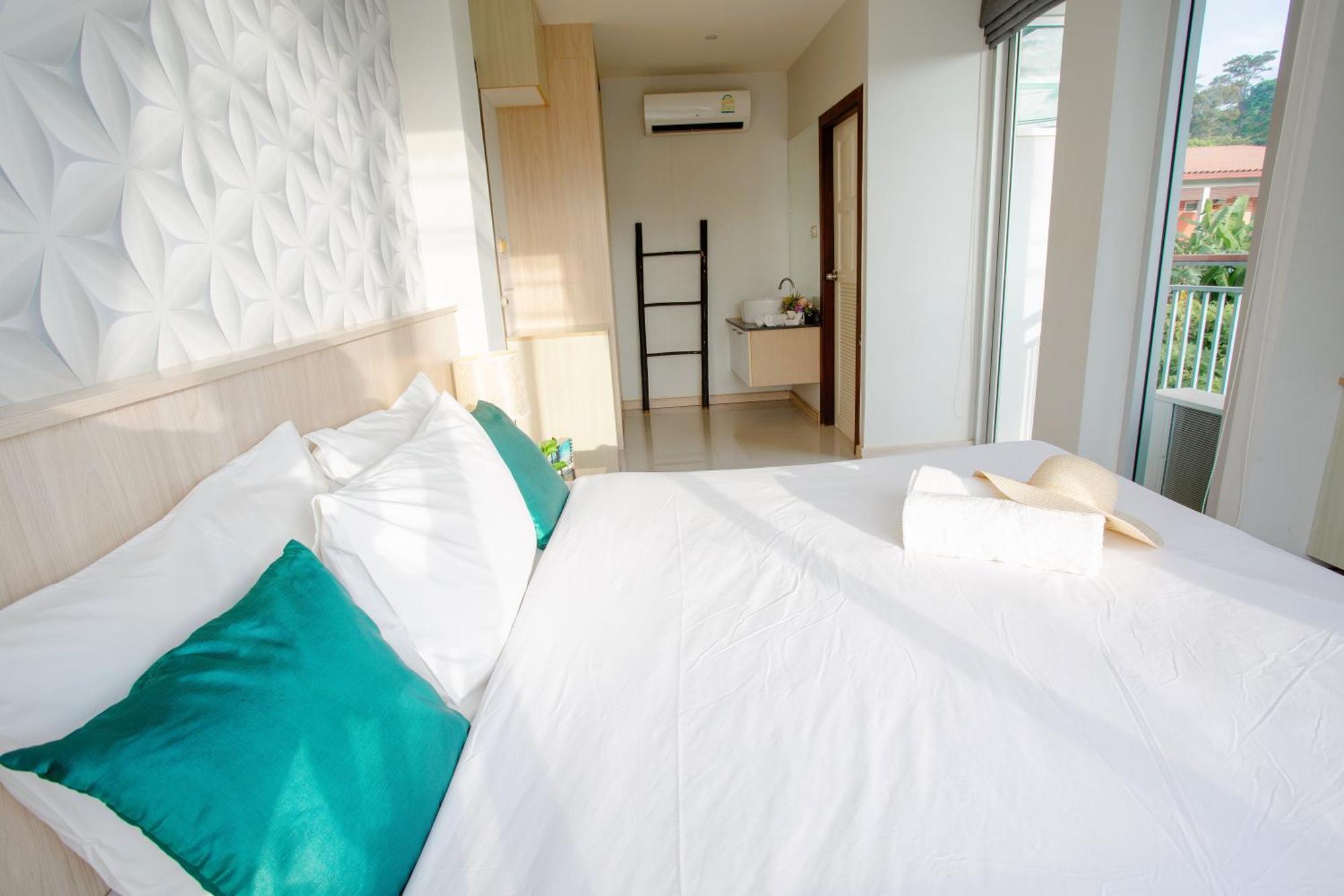 The Wings Boutique Hotels Krabi Ko Lanta Exteriör bild