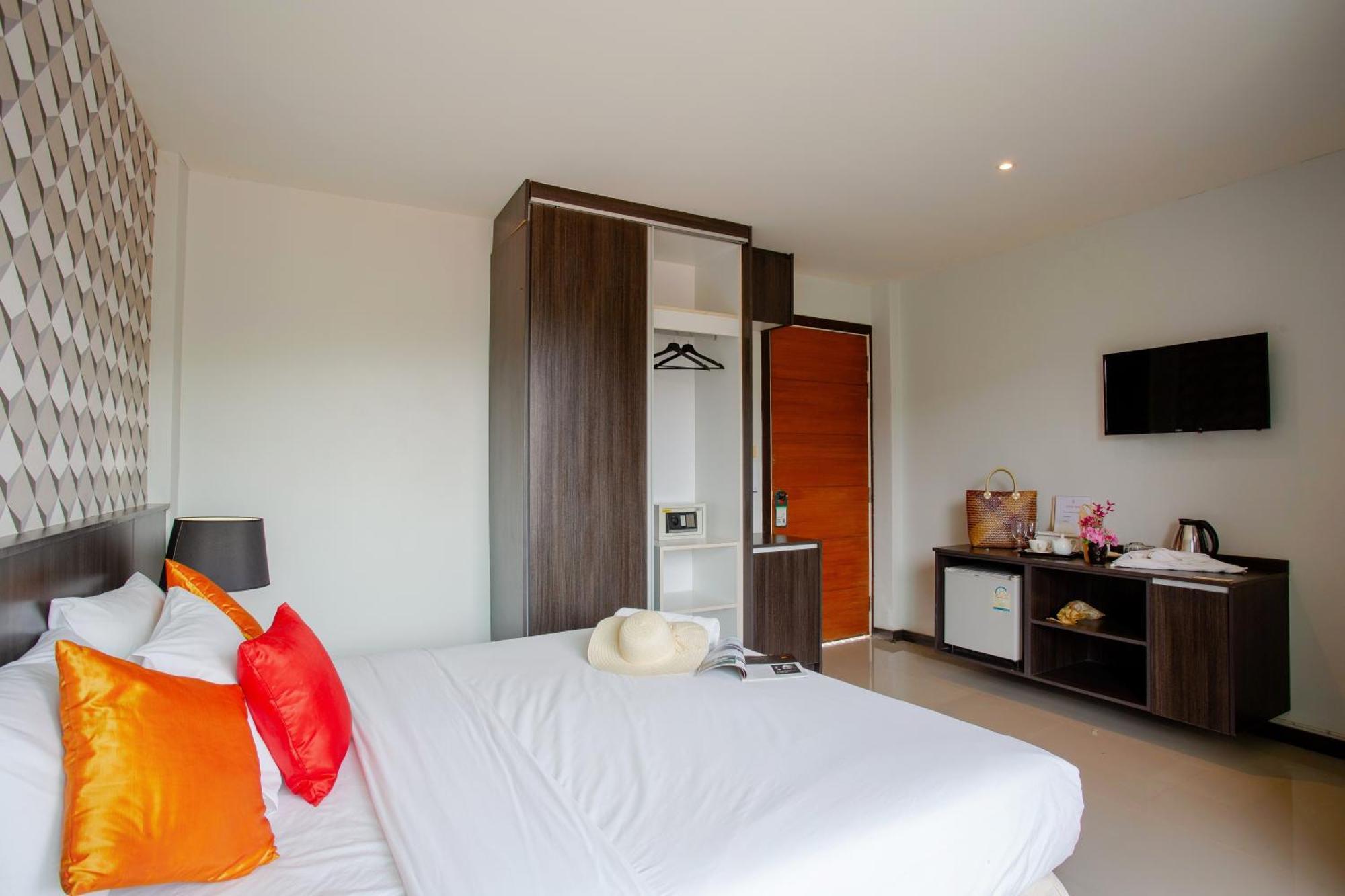 The Wings Boutique Hotels Krabi Ko Lanta Exteriör bild
